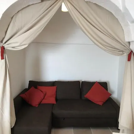 Nino Bixio House * Ostuni